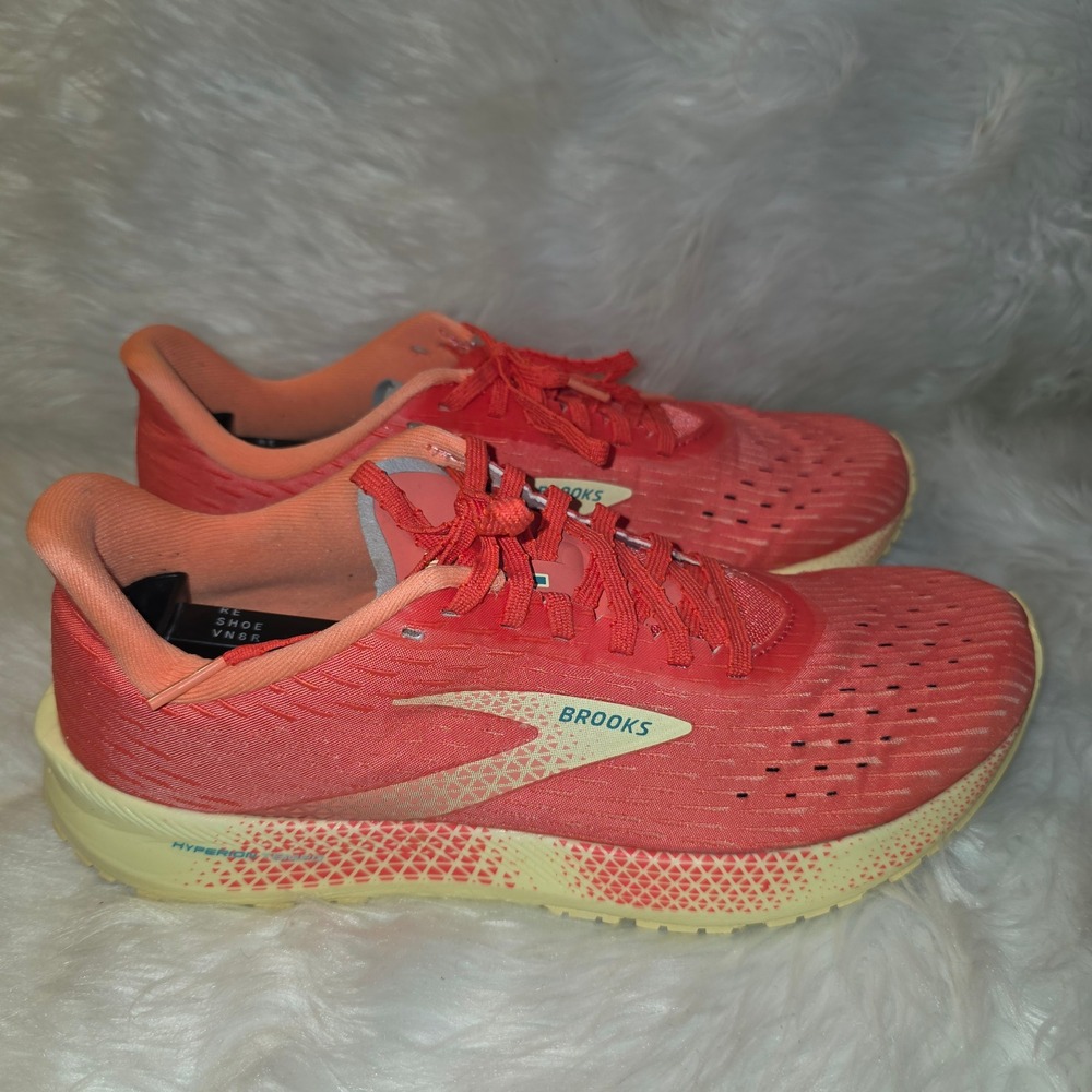 Brooks Hyperion Tempo Womens 10 B Hot Coral Flan Running Shoes 1203281B876